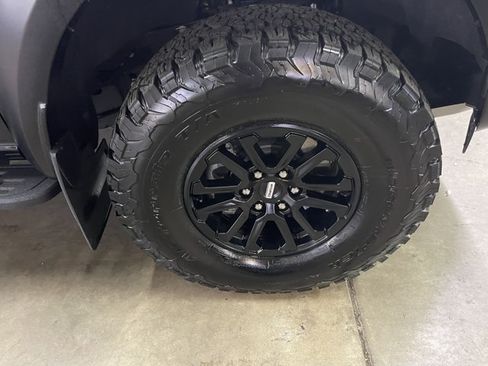 Certified 2025 Ford F150 Raptor AWD/4WD image 12