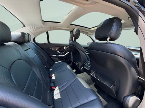 Used 2015 Mercedes-Benz C 300 4MATIC Sedan image 16