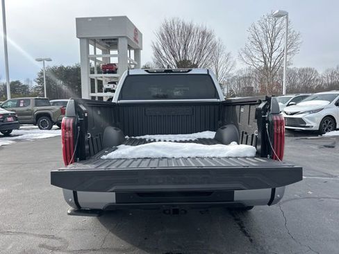 New 2026 Toyota Tundra Limited AWD/4WD image 8