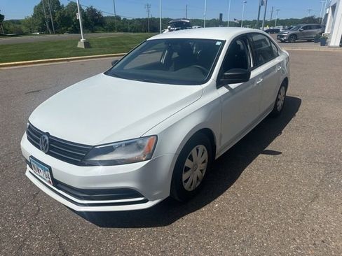 Used 2016 Volkswagen Jetta S FWD image 7