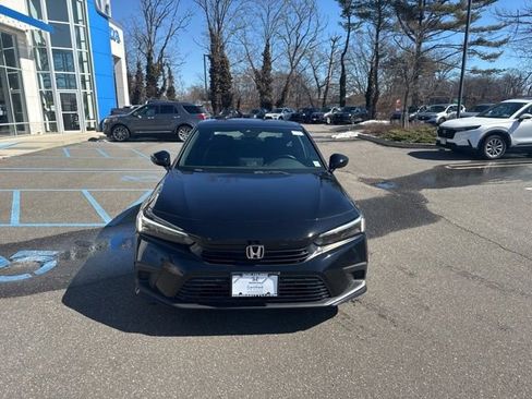 Used 2023 Honda Civic Sport image 3