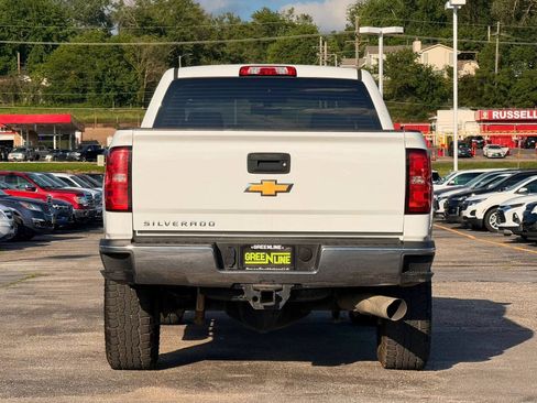 Used 2018 Chevrolet Silverado 2500 W/T w/ WT Fleet Convenience Package AWD/4WD image 4