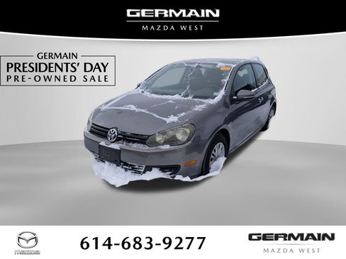 Used 2010 Volkswagen Golf 2-Door image 1