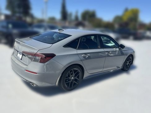 Used 2025 Honda Civic Sport image 7