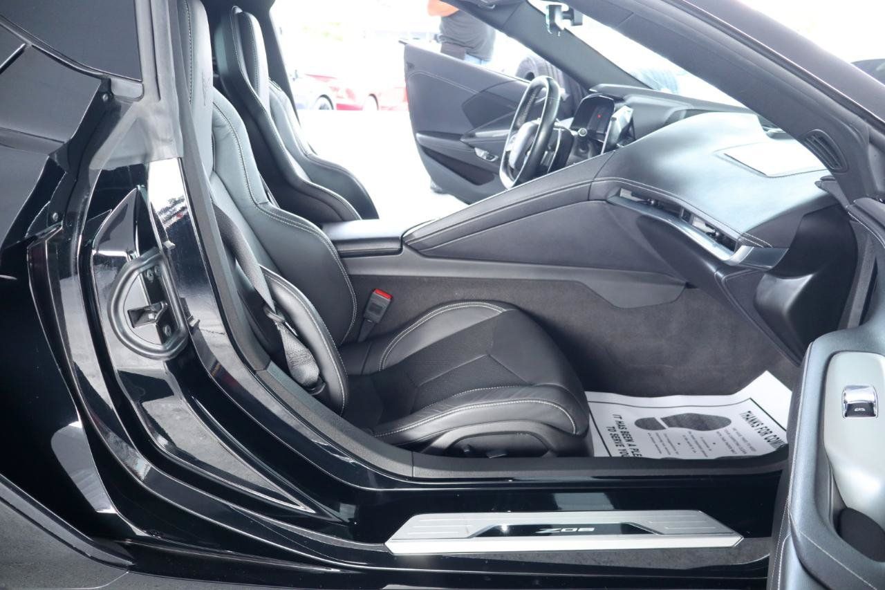 Used 2023 Chevrolet Corvette Z06 RWD image 46
