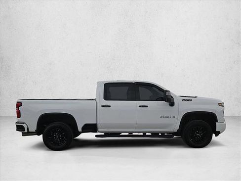 Used 2024 Chevrolet Silverado 2500 LTZ w/ LTZ Plus Package image 4
