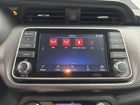 Used 2020 Nissan Kicks SV image 31