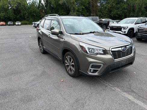 Used 2020 Subaru Forester Limited AWD/4WD image 7