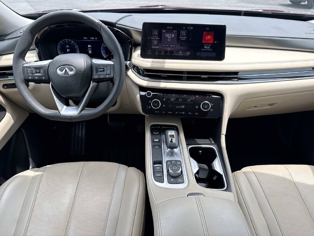 Used 2024 INFINITI QX60 Luxe AWD/4WD image 2