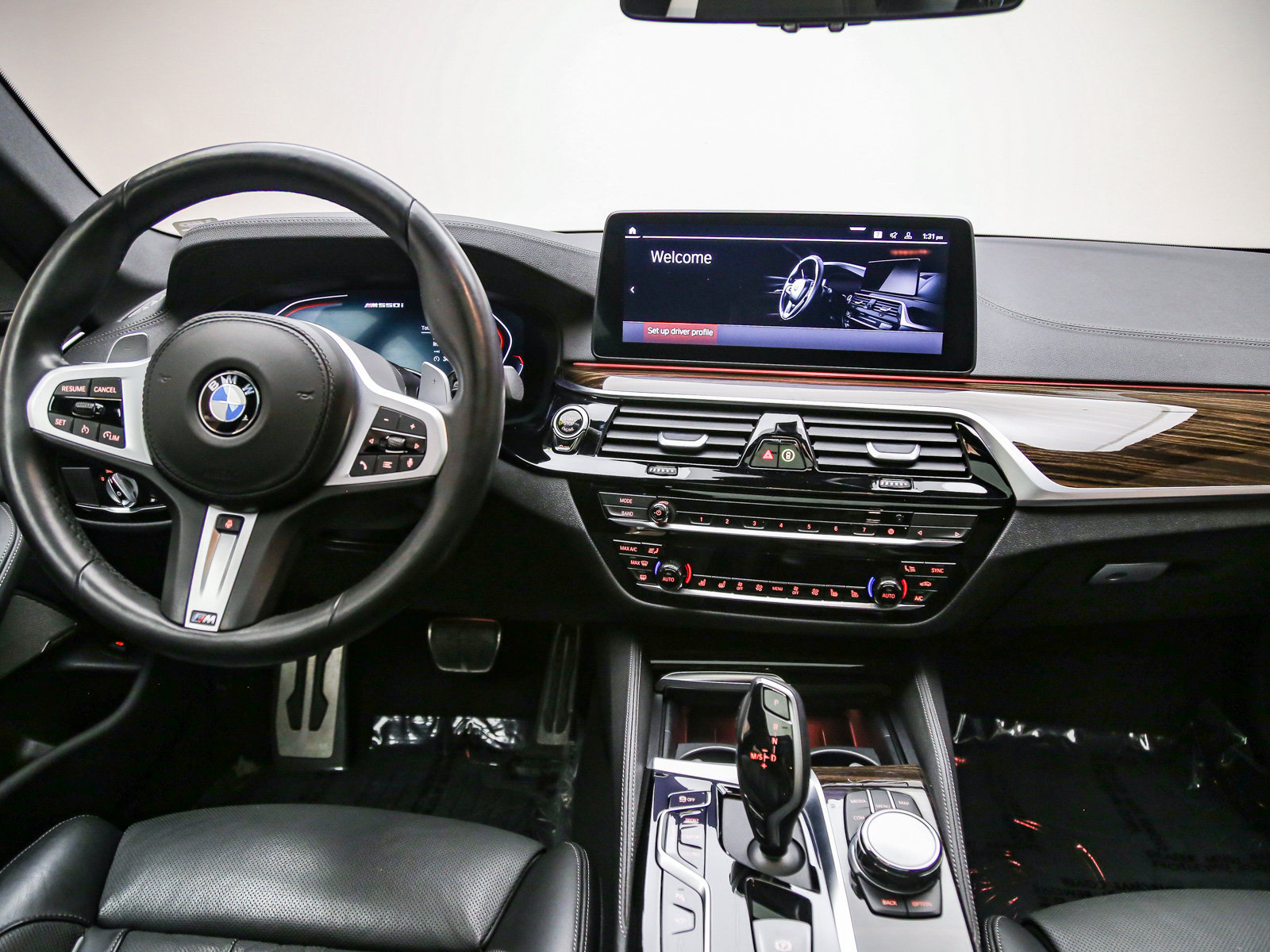 Used 2021 BMW M550i xDrive w/ Executive Package AWD/4WD image 13
