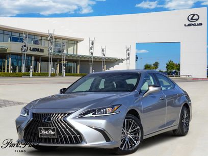 Used 2025 Lexus ES 300h w/ Premium Package