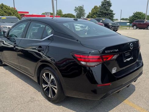 Used 2022 Nissan Sentra SV image 5