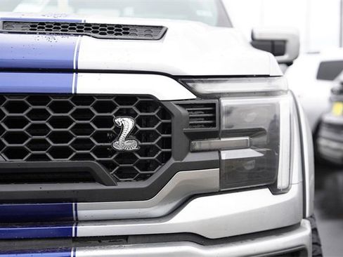 New 2025 Ford F150 Lariat w/ Equipment Group 502A High image 6