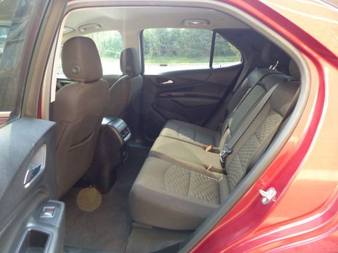 Used 2018 Chevrolet Equinox LT AWD/4WD image 28