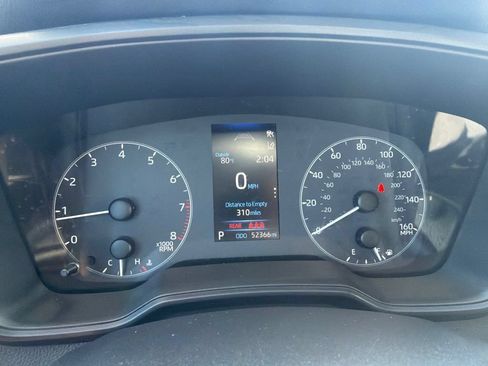 Used 2025 Toyota Corolla LE FWD image 28