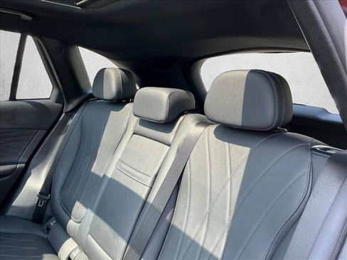Used 2023 Mercedes-Benz GLC 300 4MATIC image 15