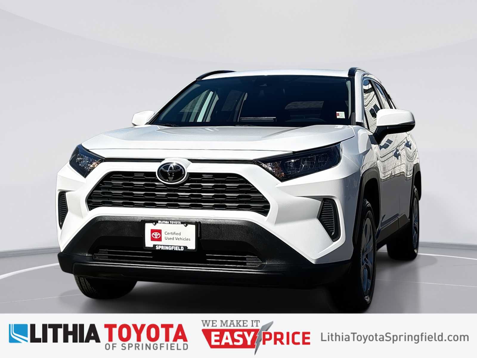 Certified 2021 Toyota RAV4 LE AWD/4WD image 1