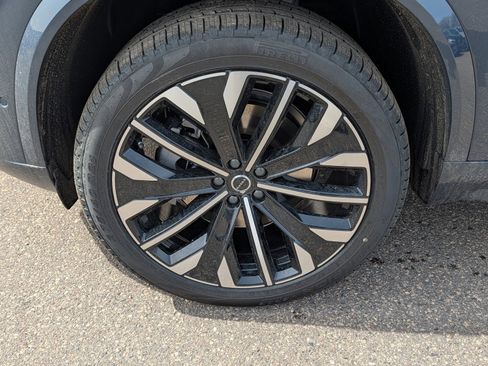 New 2026 Volvo XC90 B6 Plus AWD/4WD image 4