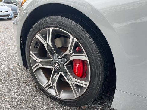 Used 2019 Kia Stinger GT1 image 41