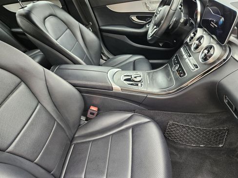 Certified 2020 Mercedes-Benz C 300 Sedan image 11