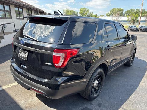 Used 2016 Ford Explorer 4WD Police Interceptor w/ 2-tone Vinyl Package #1 image 3
