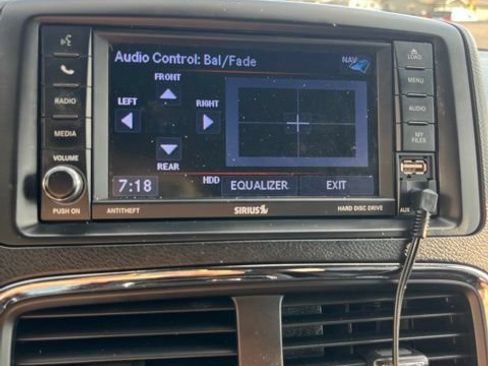 Used 2018 Dodge Grand Caravan GT FWD image 46