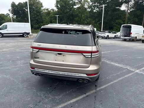 Used 2021 Lincoln Aviator Reserve w/ Equipment Group 201A RWD image 6