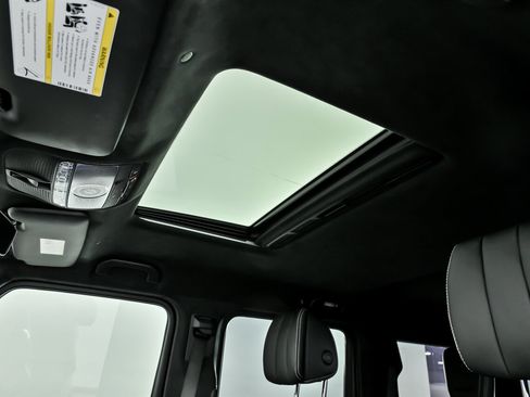 Used 2020 Mercedes-Benz G 550 image 24