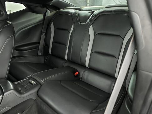 Used 2018 Chevrolet Camaro SS RWD image 19