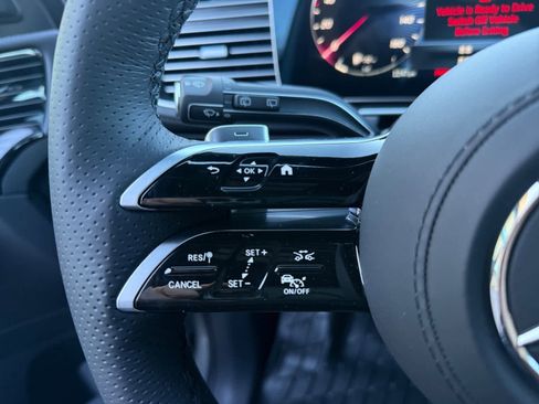 Used 2025 Mercedes-Benz GLS 580 4MATIC image 20