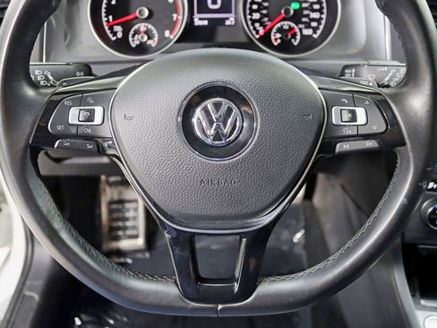 Used 2017 Volkswagen Golf Alltrack SEL AWD/4WD image 16