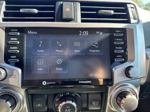 Used 2024 Toyota 4Runner SR5 image 24