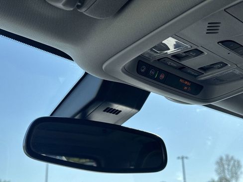 Used 2023 GMC Terrain AT4 w/ Infotainment Package II image 27