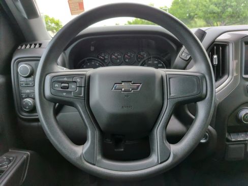 Used 2025 Chevrolet Silverado 1500 Custom Trail Boss w/ LPO, Dark Essentials Package image 24