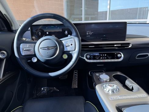 Used 2023 Genesis GV60 Performance image 16