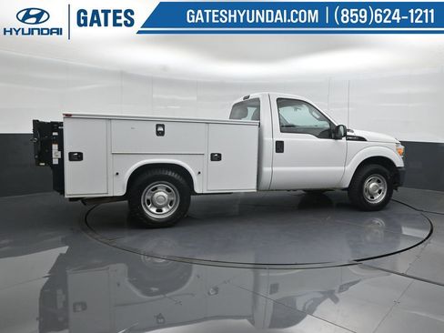 Used 2016 Ford F350 XL RWD image 3