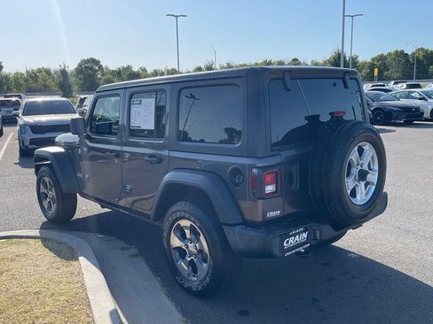 Used 2021 Jeep Wrangler Unlimited Sport AWD/4WD image 5