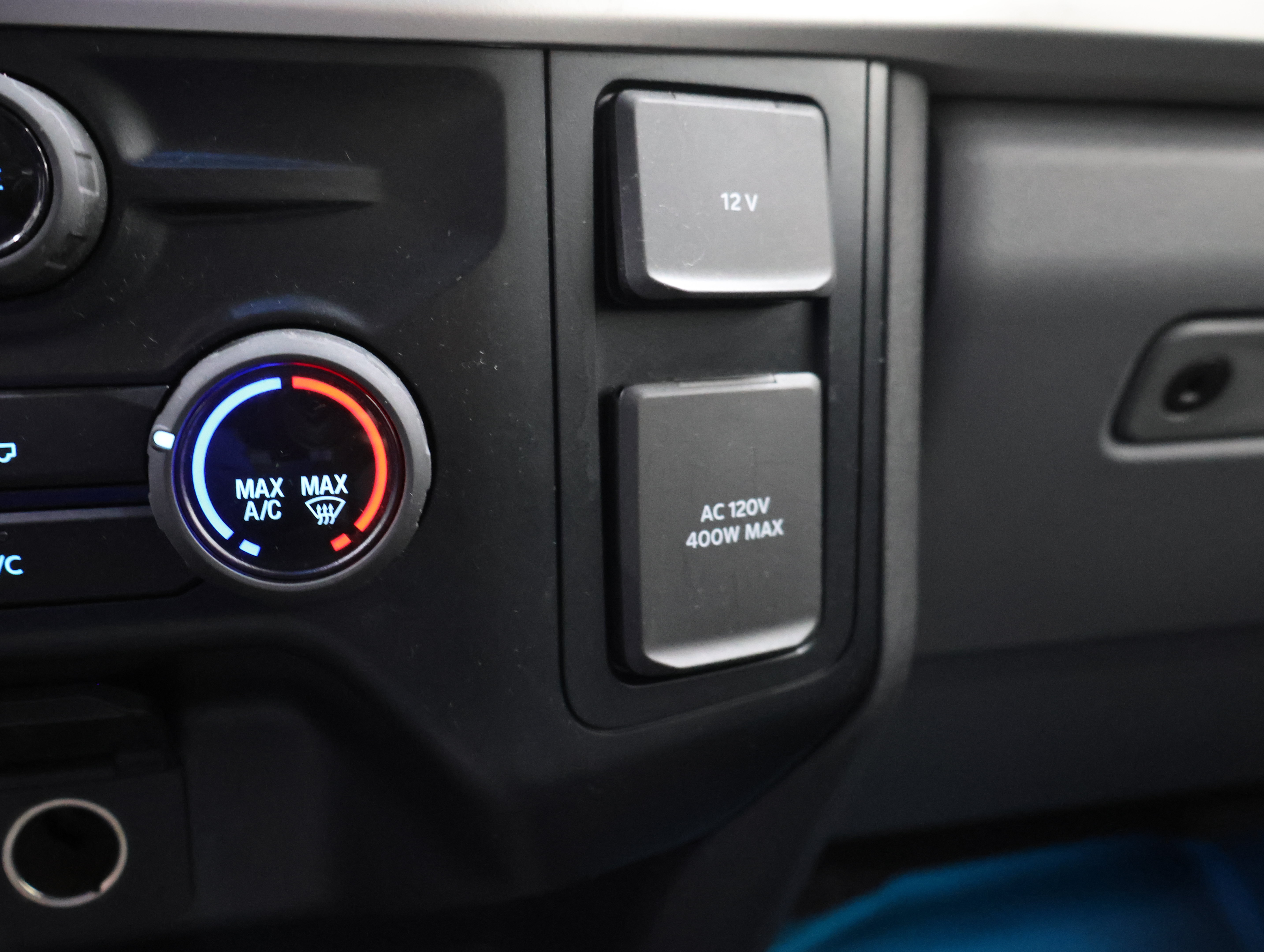 Used 2023 Ford F250 XL w/ STX Appearance Package AWD/4WD image 48