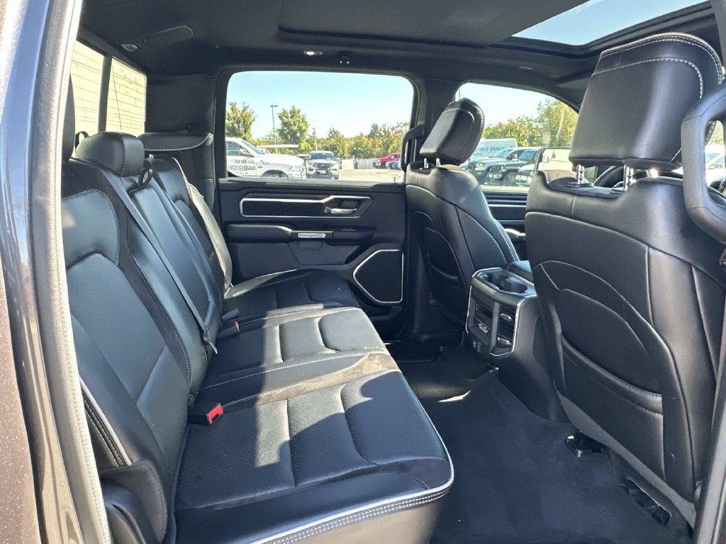 Used 2023 RAM 1500 Laramie AWD/4WD image 15