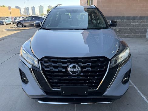 Used 2024 Nissan Kicks SR w/ SR Premium Package image 10