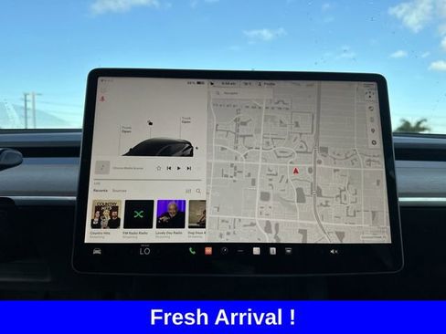 Used 2022 Tesla Model Y Performance image 25