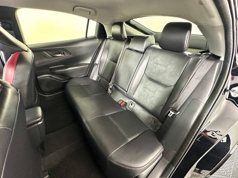 Used 2024 Toyota Prius Prime Premium w/ Advanced Technology Package FWD image 33