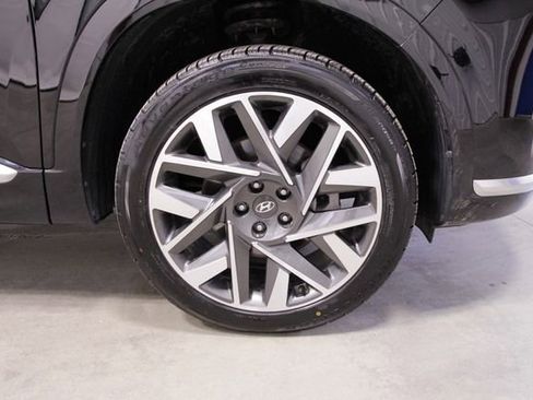 Used 2022 Hyundai Santa Fe Calligraphy image 11