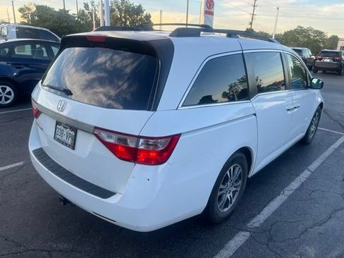 Used 2011 Honda Odyssey EX-L image 3