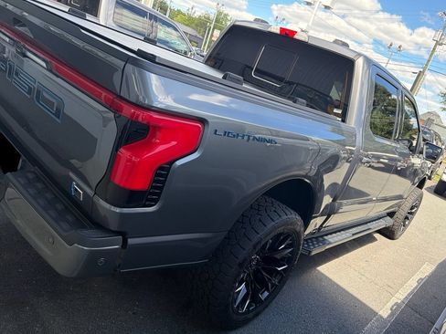 Used 2023 Ford F150 Lightning Lariat w/ Equipment Group 511A High AWD/4WD image 5