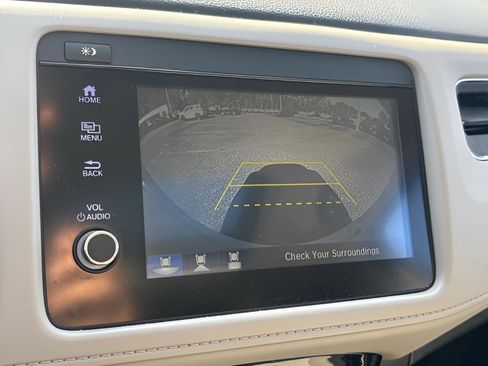 Used 2021 Honda HR-V EX image 25