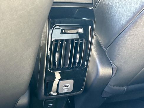 New 2026 Jeep Compass Limited AWD/4WD image 19