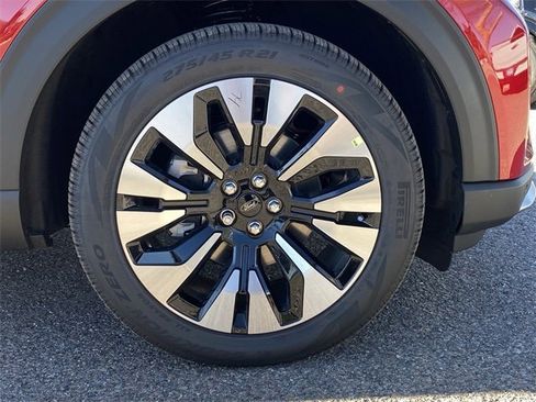 New 2026 Ford Explorer Platinum w/ LUX Leather Package image 29