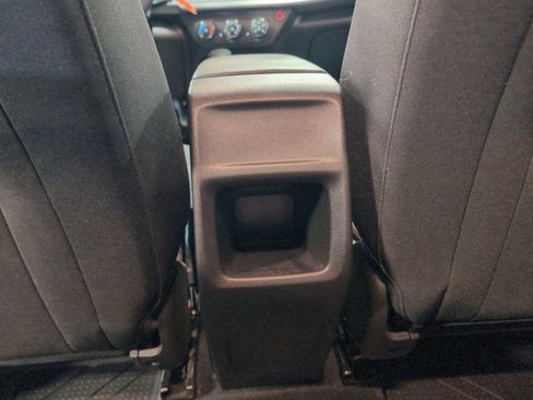 Used 2025 Chevrolet Trax LS w/ LS Convenience Package image 19