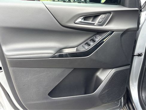 Certified 2025 Chevrolet Equinox LT image 18